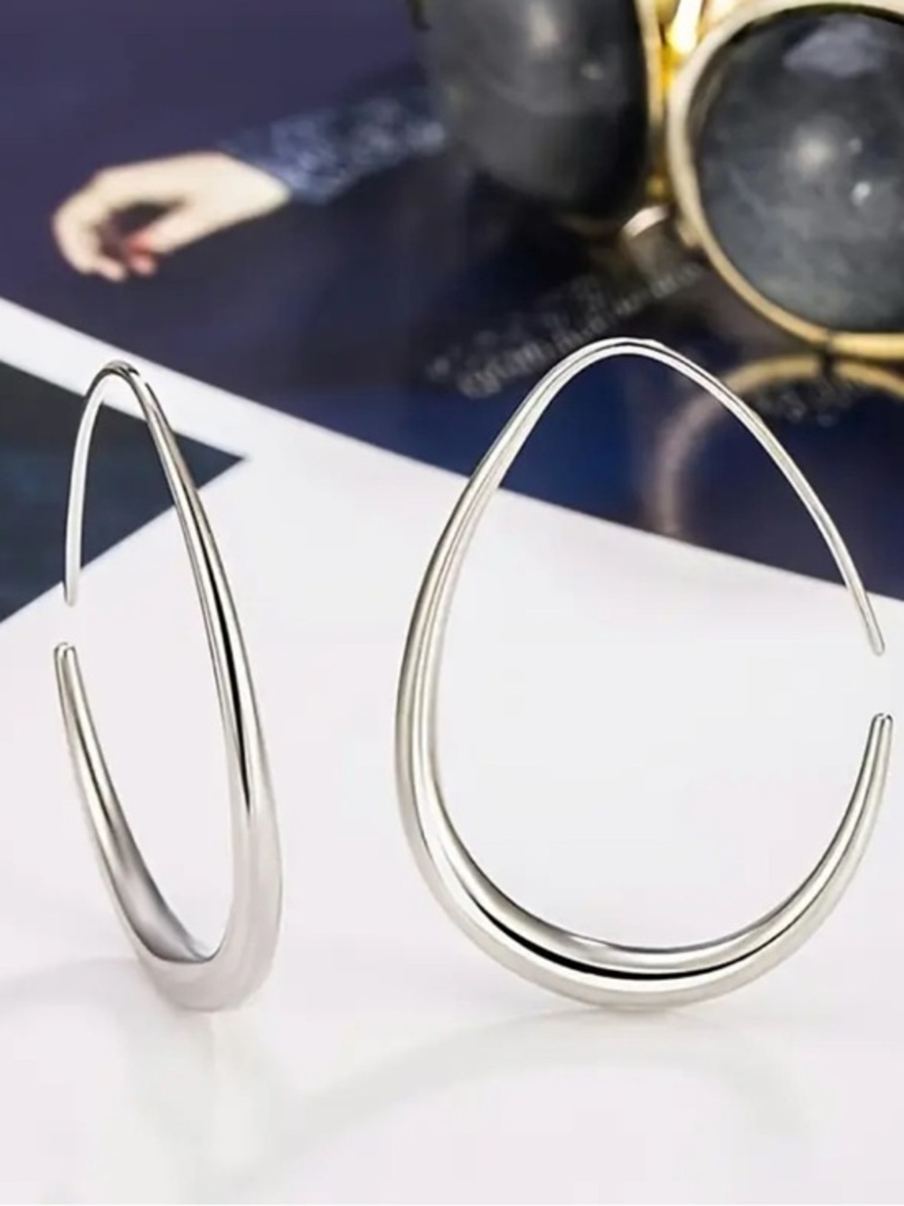 Minimalist Silver Teardrop Hoop Earrings